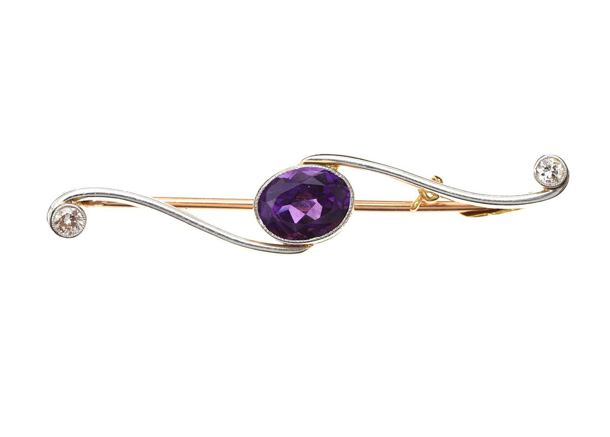 9CT GOLD AMETHYST AND DIAMOND BROOCH 
 at Ross's Online Art Auctions
