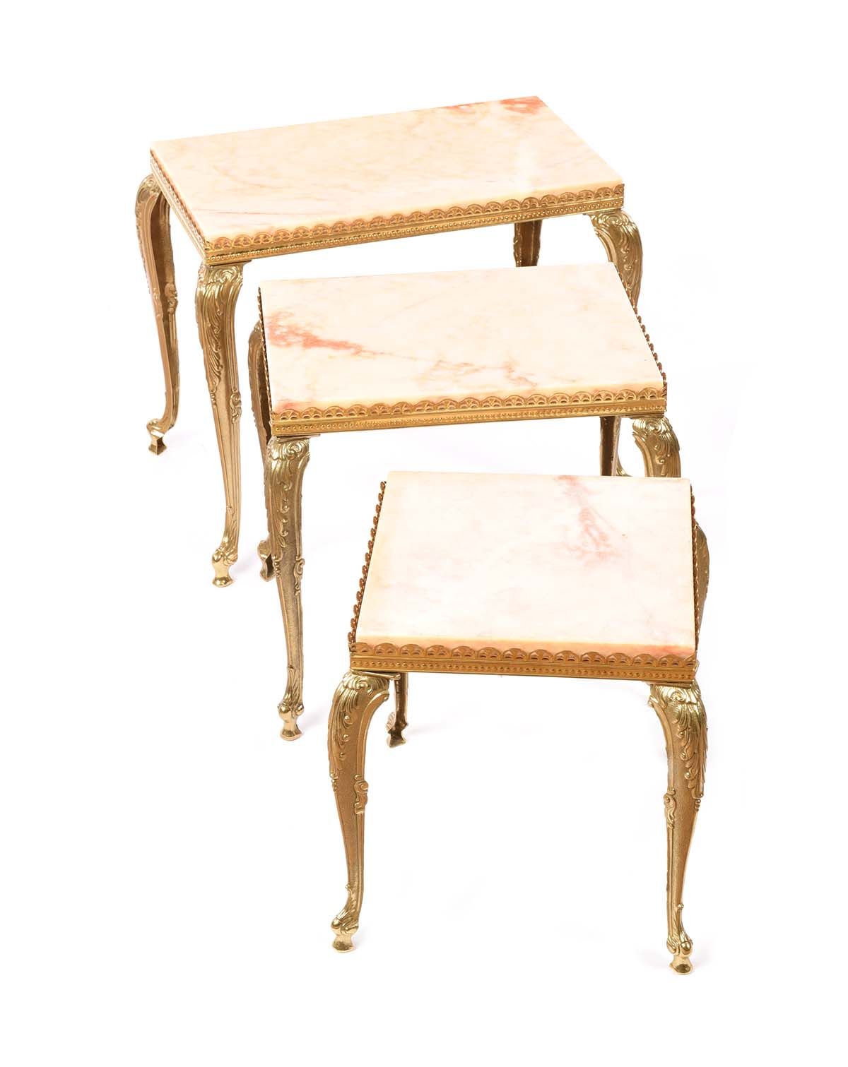 VINTAGE NEST OF THREE TABLES at Ross's Online Art Auctions