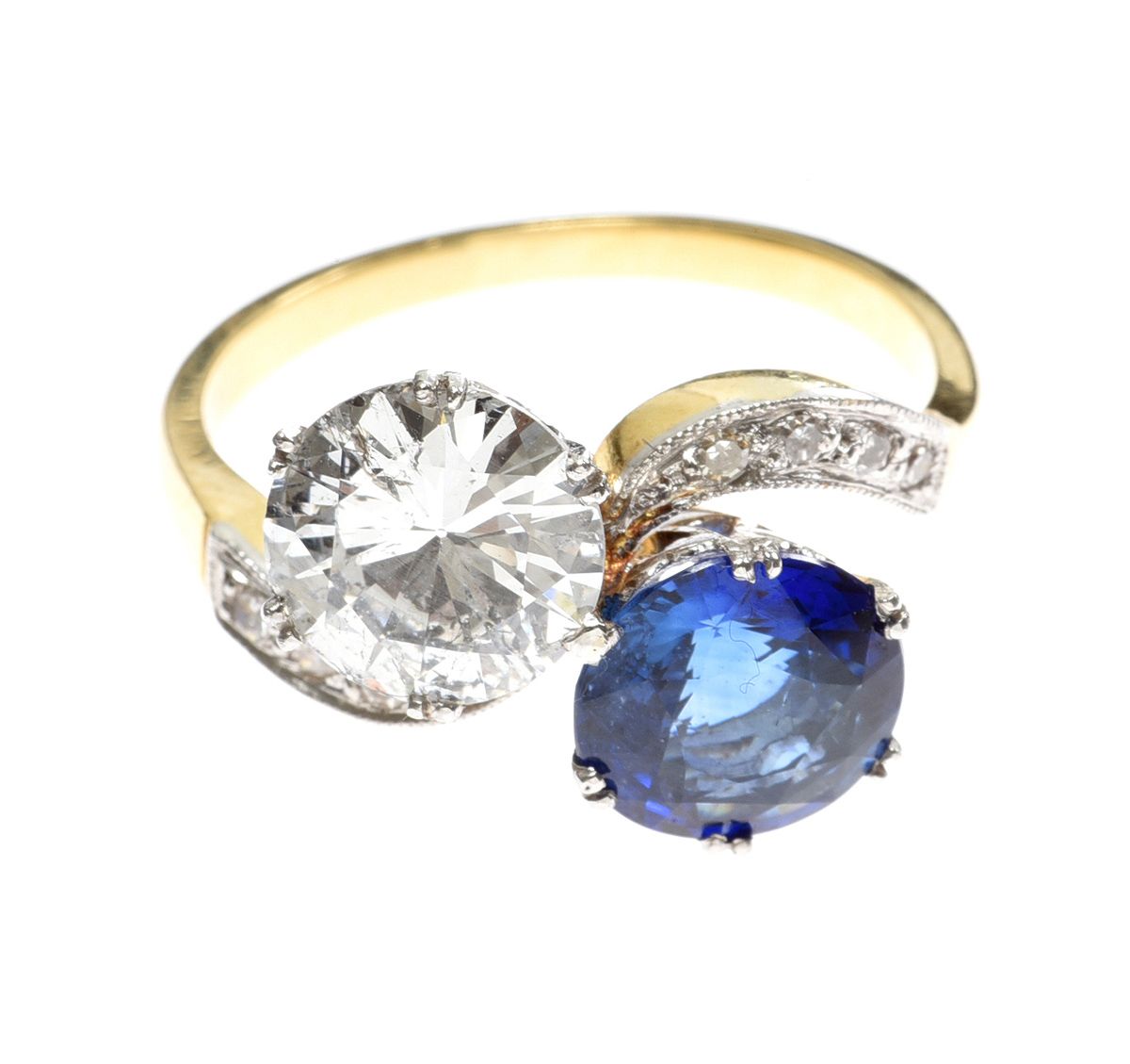 18CT WHITE GOLD SAPPHIRE AND DIAMOND TWIST RING at Ross's Online Art Auctions
