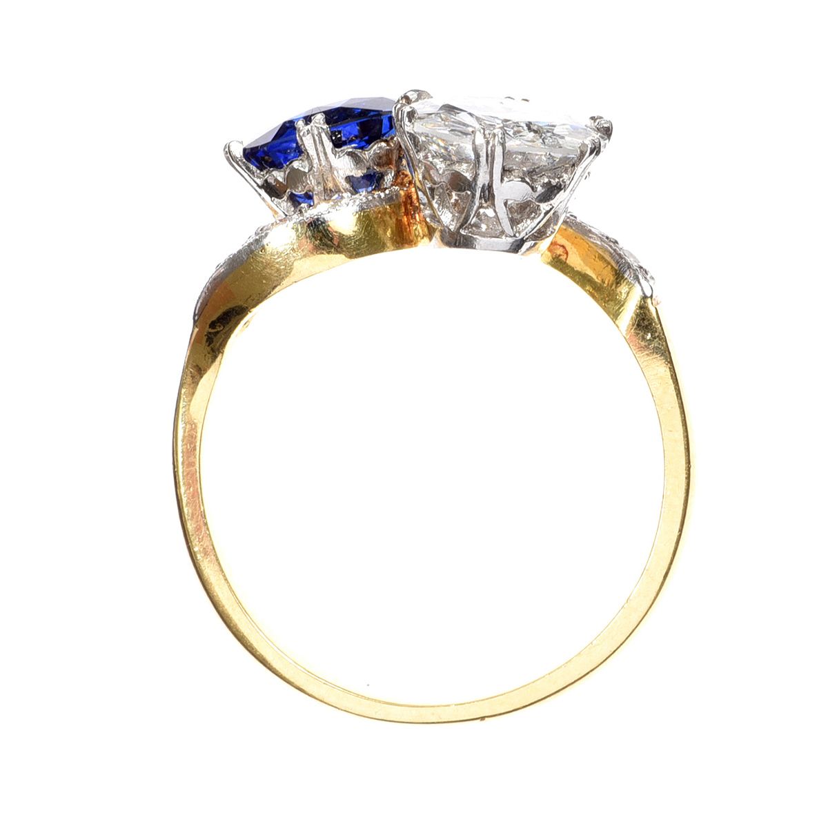 18CT WHITE GOLD SAPPHIRE AND DIAMOND TWIST RING at Ross's Online Art Auctions