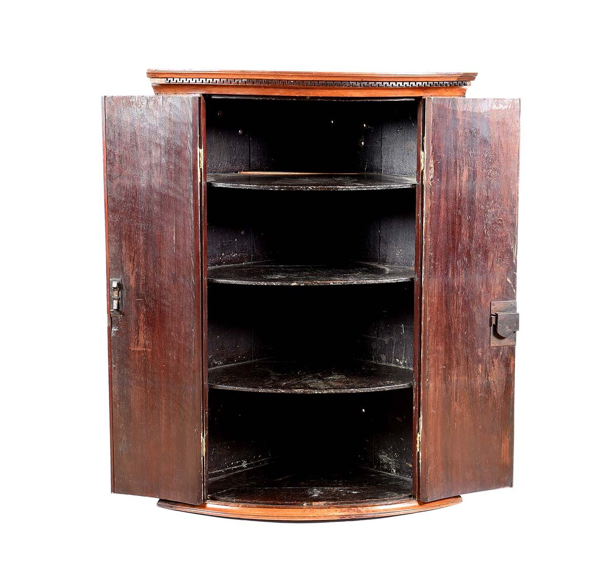 GEORGIAN MAHOGANY BLIND & BOW FRONT HANGING CORNER CABINET at Ross's Online Art Auctions