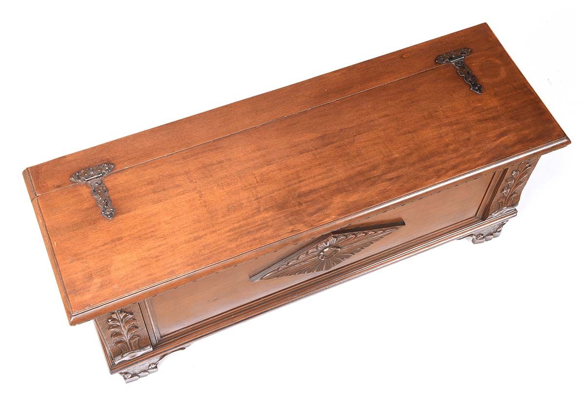 ARTS & CRAFTS BLANKET BOX at Ross's Online Art Auctions