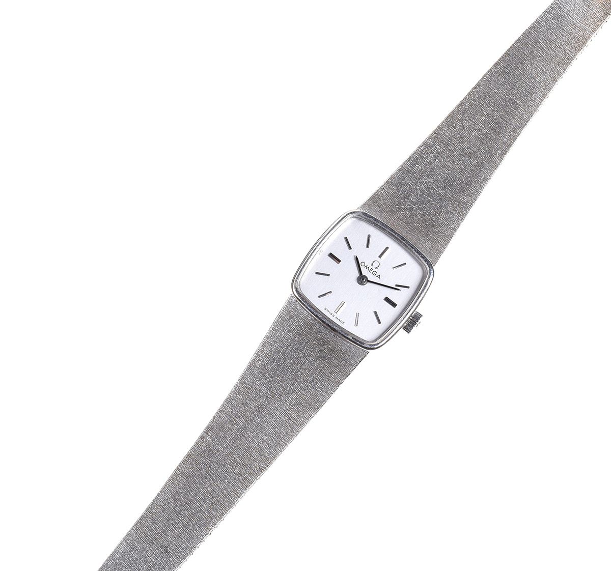 OMEGA 18CT WHITE GOLD LADY'S WRIST WATCH at Ross's Online Art Auctions