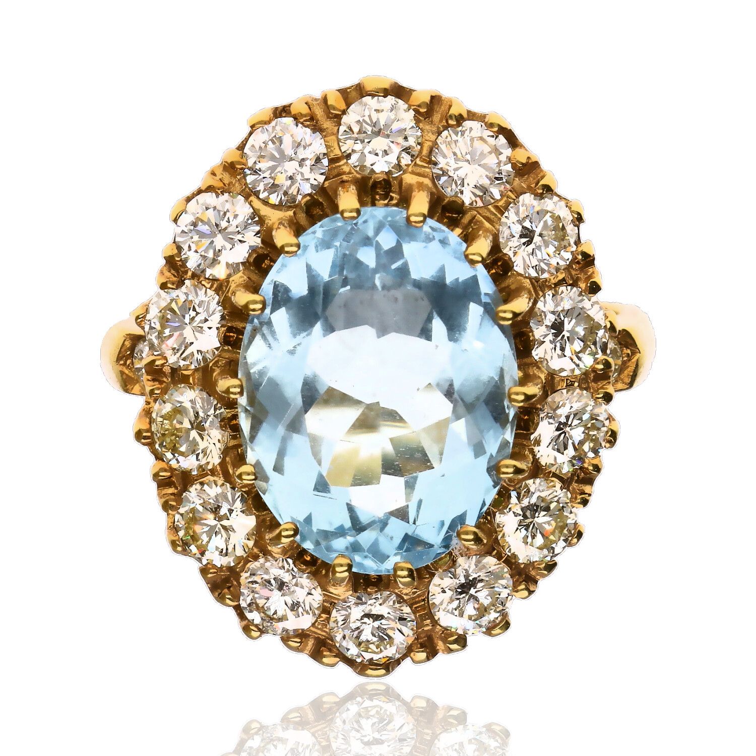 18CT GOLD AQUAMARINE & DIAMOND CLUSTER RING at Ross's Online Art Auctions