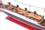 LARGE MODEL SHIP TITANIC at Ross's Online Art Auctions