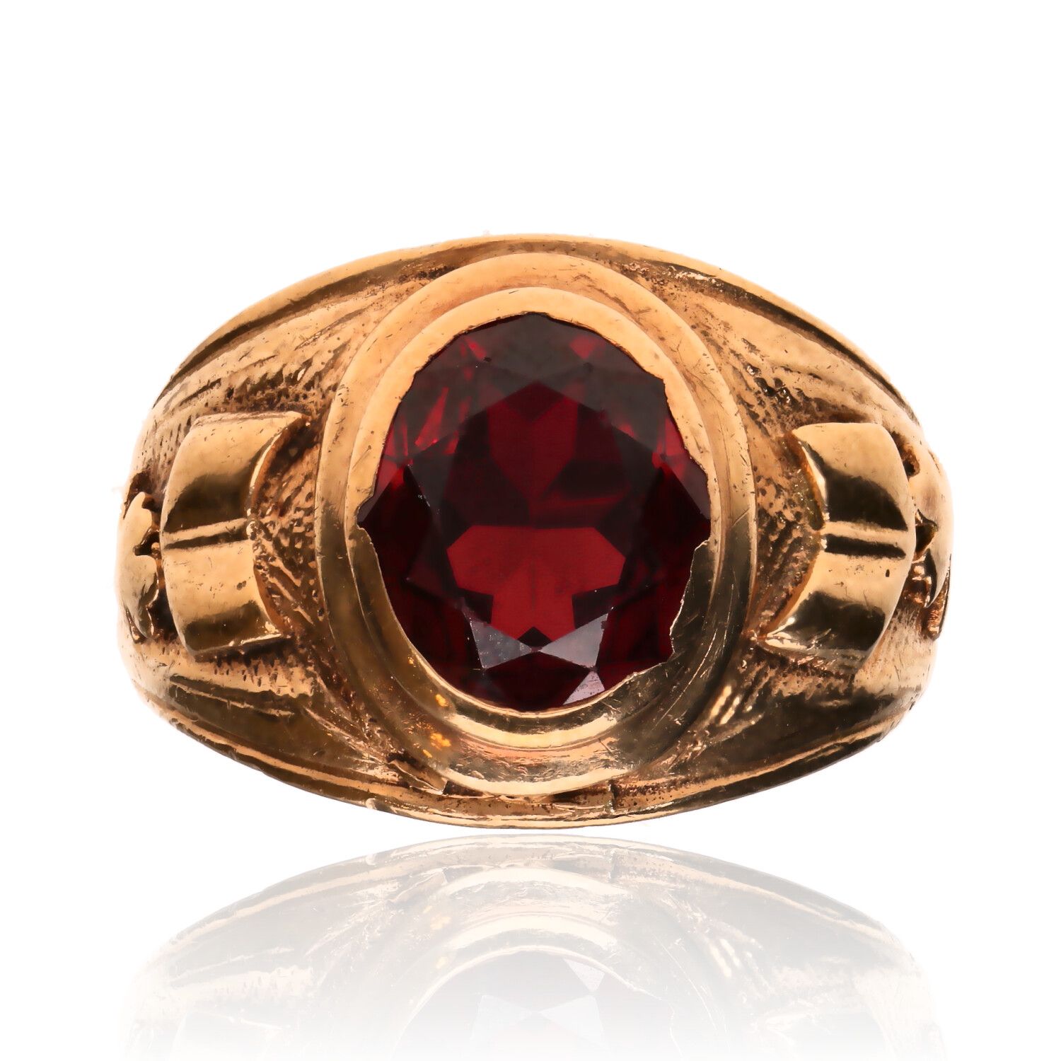 9CT GOLD SYNTHETIC RUBY COLLEGE RING at Ross's Online Art Auctions